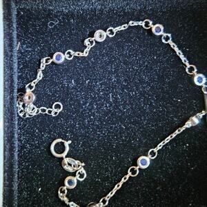 Glamira Donetta 18K White Gold Blue Sapphire Bracelet 0.27ct With Box